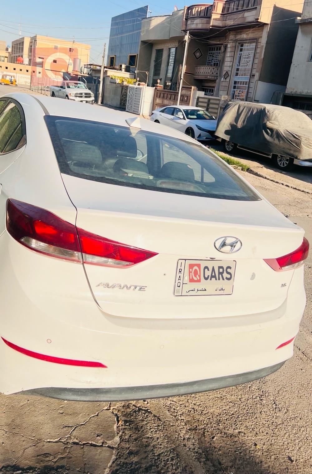 Hyundai Elantra
